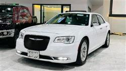 کرایسلەر 300